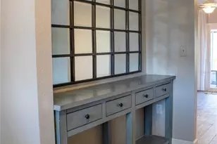 1920 E Edgewood Dr, Lakeland, FL 33803 - Photo 11