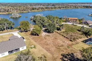 2577 Rogers Rd, Lakeland, FL 33812 - Photo 3