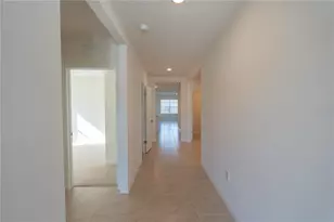 444 Taylor Groves Dr, Lake Wales, FL 33898 - Photo 5