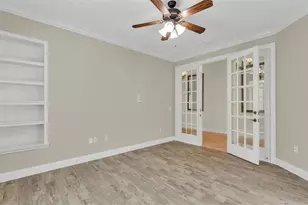 8288 Lake James Dr, Lakeland, FL 33810 - Photo 39