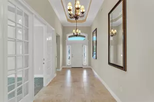 8288 Lake James Dr, Lakeland, FL 33810 - Photo 9