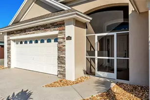 8288 Lake James Dr, Lakeland, FL 33810 - Photo 7