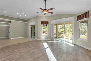 8288 Lake James Dr, Lakeland, FL 33810 - Photo 11