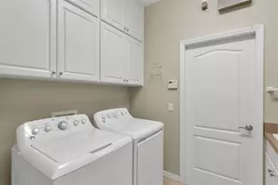 8288 Lake James Dr, Lakeland, FL 33810 - Photo 45