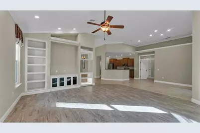 8288 Lake James Drive, Lakeland, FL 33810 - Photo 13