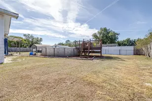 628 E Laurel Ave, Eagle Lake, FL 33839 - Photo 45