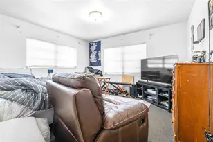 628 E Laurel Ave, Eagle Lake, FL 33839 - Photo 31