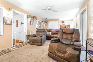 628 E Laurel Ave, Eagle Lake, FL 33839 - Photo 21