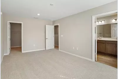 2803 Idyll Lakes Circle, Plant City, FL 33566 - Photo 7