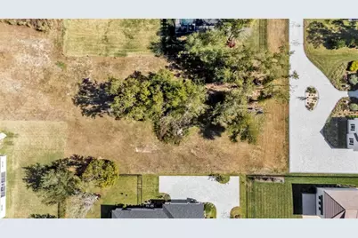 5063 Cliffside Dr, Lakeland, FL 33812 - Photo 9