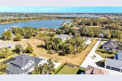 5063 Cliffside Dr, Lakeland, FL 33812 - Photo 1