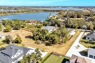 5063 Cliffside Dr, Lakeland, FL 33812 - Photo 1