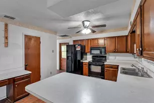 4104 E County Rd 540A, Lakeland, FL 33813 - Photo 21