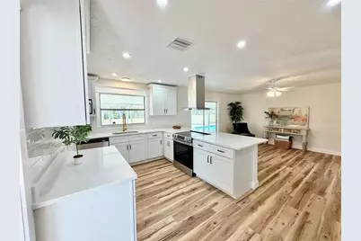 1624 Leslie Drive, Lakeland, FL 33801 - Photo 9