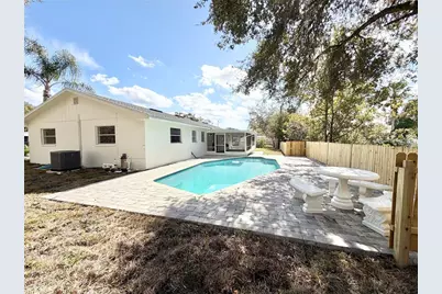 1624 Leslie Drive, Lakeland, FL 33801 - Photo 5