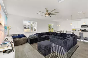 4424 Silver Creek St, Kissimmee, FL 34744 - Photo 5