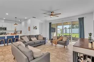 1725 Hilltop Dr, Dundee, FL 33838 - Photo 9