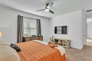 1725 Hilltop Dr, Dundee, FL 33838 - Photo 17