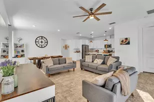 1725 Hilltop Dr, Dundee, FL 33838 - Photo 3