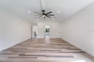 1944 Vista View Dr, Lakeland, FL 33813 - Photo 43