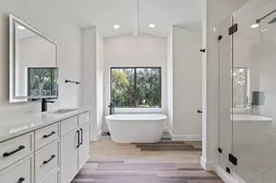 1944 Vista View Dr, Lakeland, FL 33813 - Photo 47