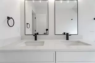 1944 Vista View Dr, Lakeland, FL 33813 - Photo 35