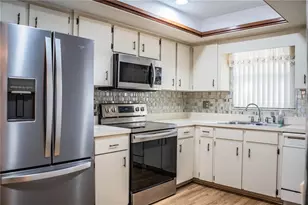 2025 Sylvester Rd, Lakeland, FL 33803 - Photo 3