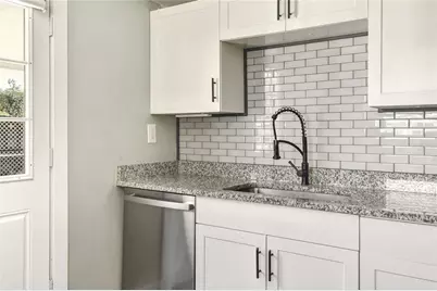 3210 Decatur Avenue, Lakeland, FL 33805 - Photo 13