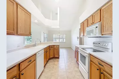 2513 Pine Valley Drive, Lakeland, FL 33810 - Photo 19