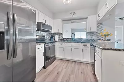 3658 Highland Fairways Boulevard, Lakeland, FL 33810 - Photo 3