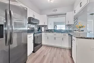 3658 Highland Fairways Blvd, Lakeland, FL 33810 - Photo 3