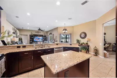 4403 Avondale Groves Street, Plant City, FL 33567 - Photo 15