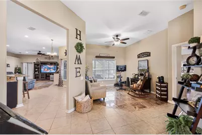 4403 Avondale Groves Street, Plant City, FL 33567 - Photo 11