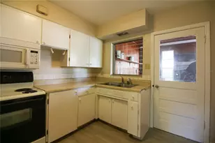 1116 S Tennessee Ave, Lakeland, FL 33803 - Photo 5