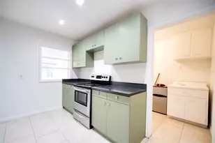 2317 Harris St, Lakeland, FL 33801 - Photo 9