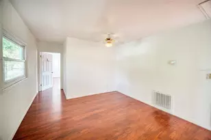 2317 Harris St, Lakeland, FL 33801 - Photo 11