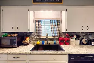 400 Wilson St NE, Fort Meade, FL 33841 - Photo 3