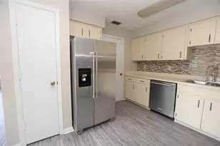 237 Marble Ln, Lakeland, FL 33809 - Photo 9