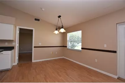 2830 Hickory Ridge Drive, Lakeland, FL 33813 - Photo 11