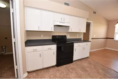 2830 Hickory Ridge Drive, Lakeland, FL 33813 - Photo 5