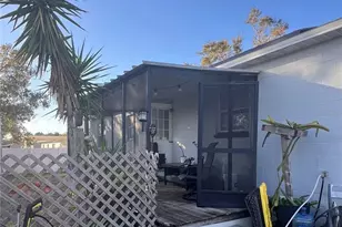 520 Fairhope Dr, Apollo Beach, FL 33572 - Photo 15