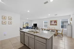 1651 Hazy Sea Dr, Plant City, FL 33565 - Photo 7