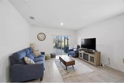 1651 Hazy Sea Drive, Plant City, FL 33565 - Photo 9