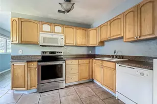 1025 S Central Ave, Lakeland, FL 33815 - Photo 11