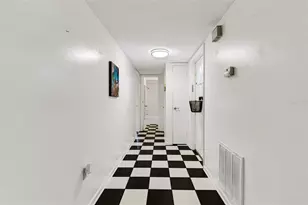 512 Cameo Dr, Lakeland, FL 33803 - Photo 3