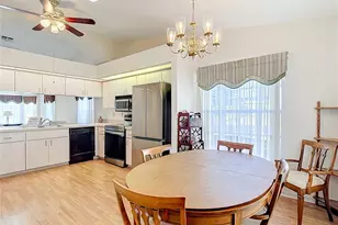 38460 Cottonwood Pl, Zephyrhills, FL 33542 - Photo 19