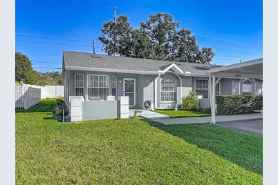 38460 Cottonwood Place #38460, Zephyrhills, FL 33542 - Photo 3