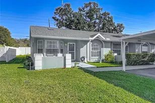 38460 Cottonwood Pl, Zephyrhills, FL 33542 - Photo 3