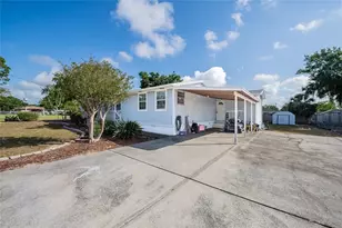 729 E Lake Ave, Eagle Lake, FL 33839 - Photo 35