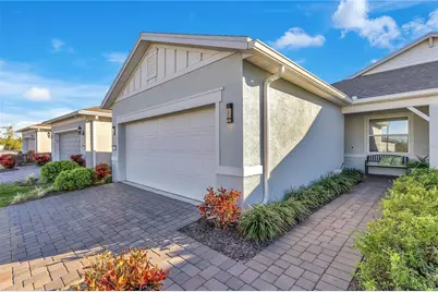 2434 N Cliff Way, Saint Cloud, FL 34771 - Photo 3